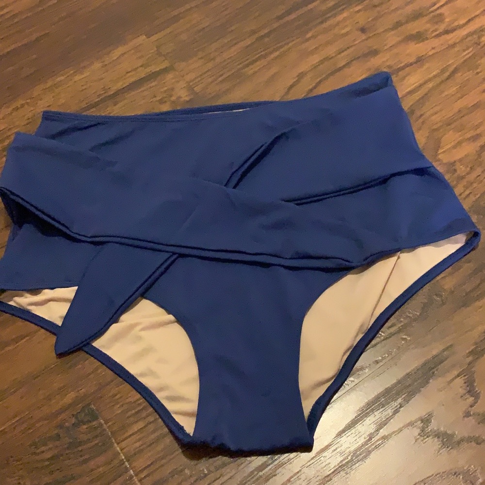 Kortni Jeane Boutique Navy XL